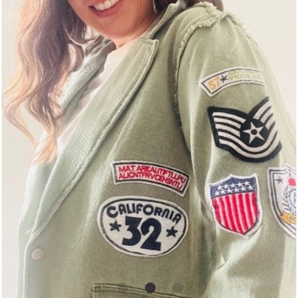 Vici Jacket Blazer M Green Military Aviator Patches Oversized Raw Edges Open - Picture 9 of 11